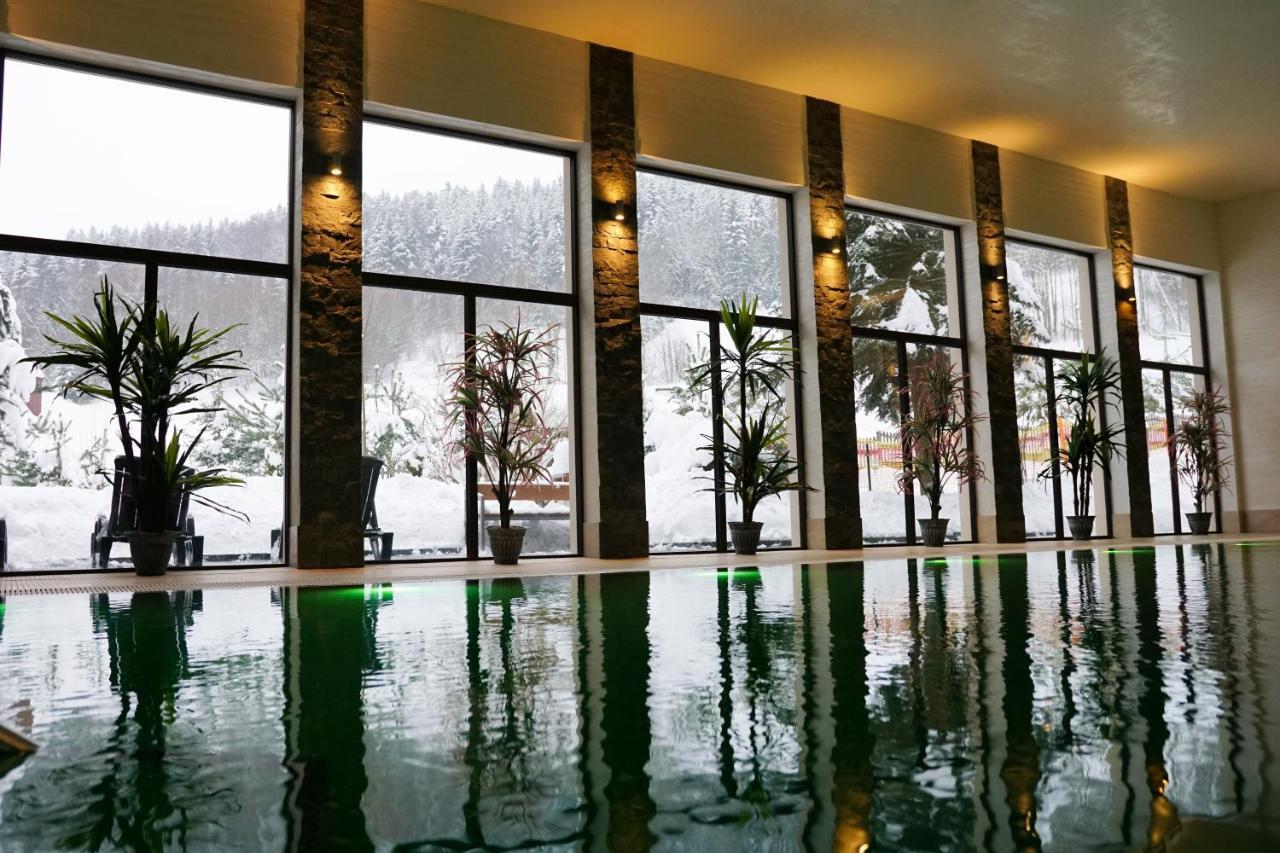 Hotel Olivia Medical Spa Skomielna Czarna 外观 照片
