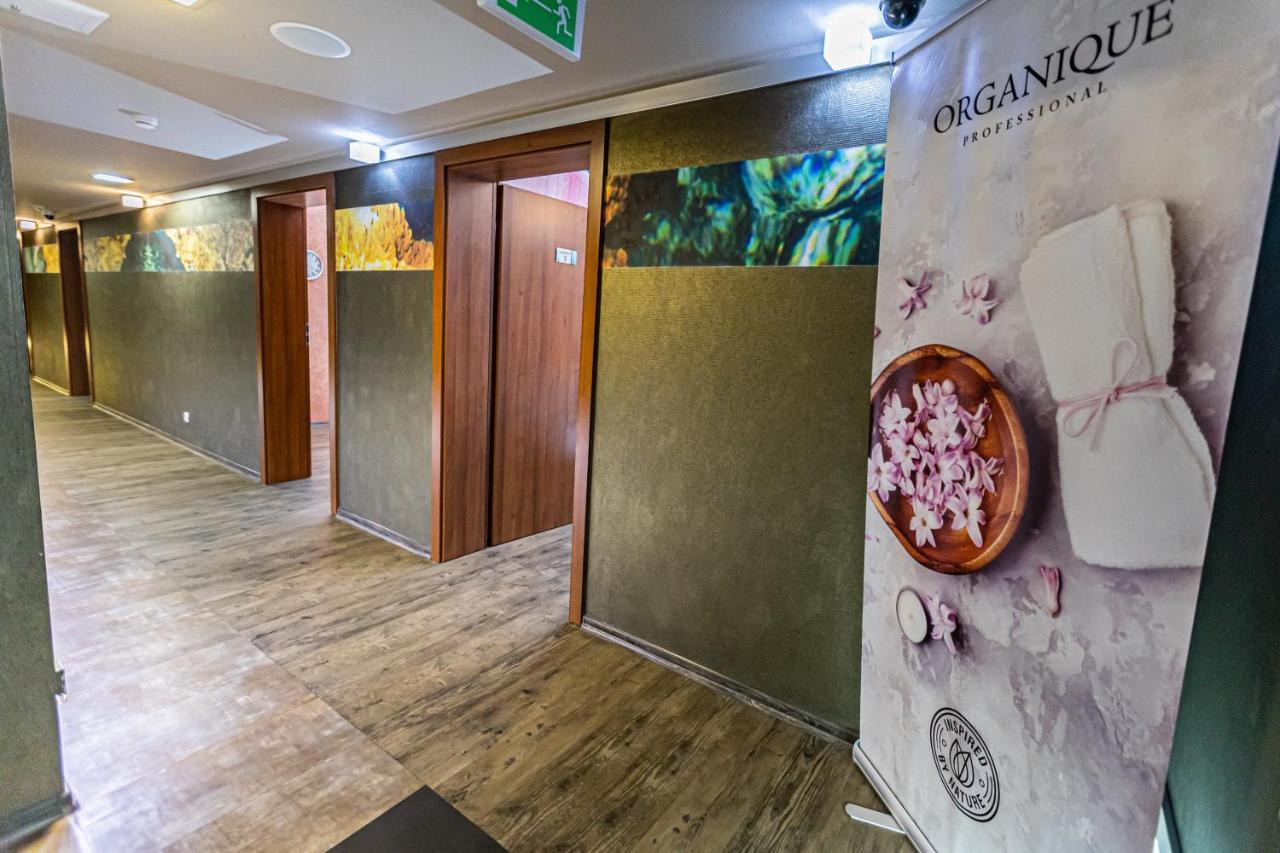 Hotel Olivia Medical Spa Skomielna Czarna 外观 照片